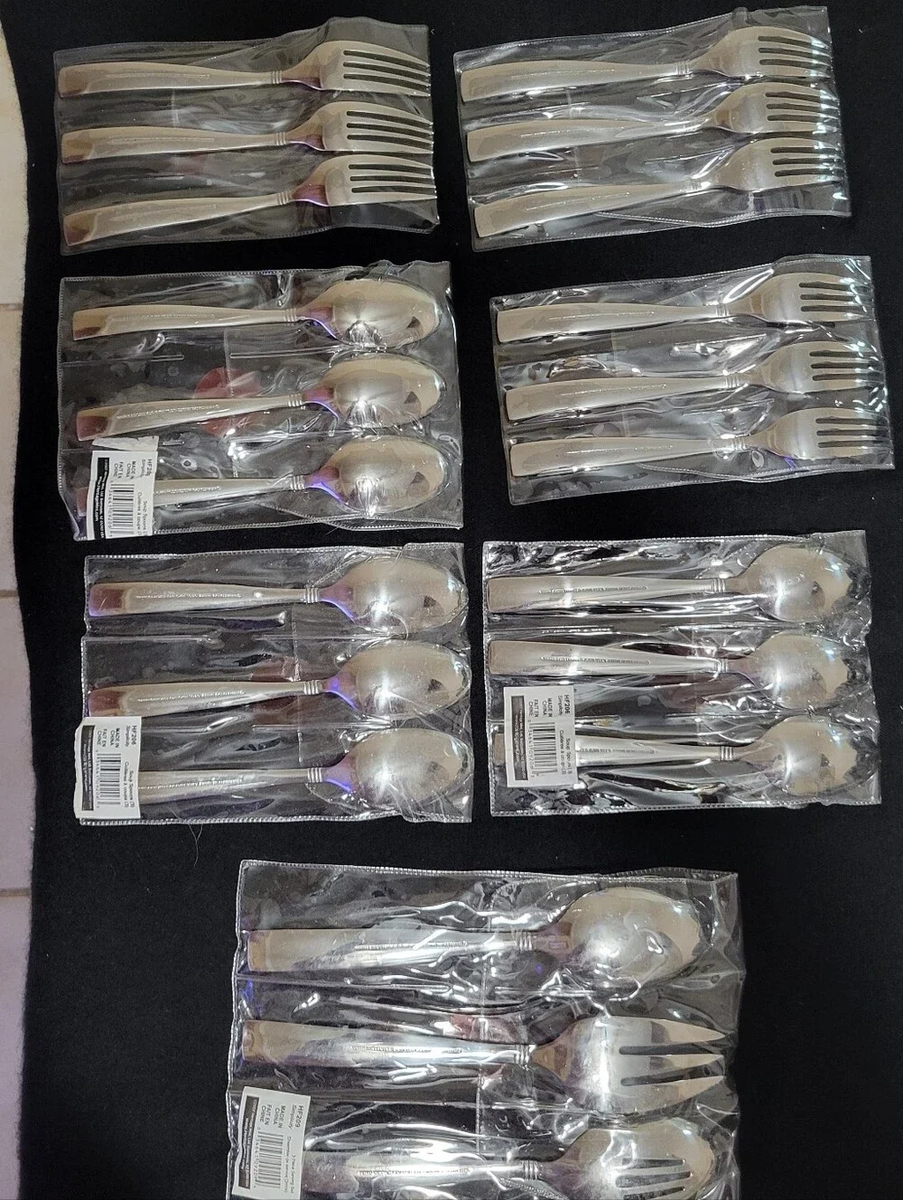 Heritage Mint Ltd Simplicity 18/0 Stainless Steel Flatware NIP 42 Piece Set